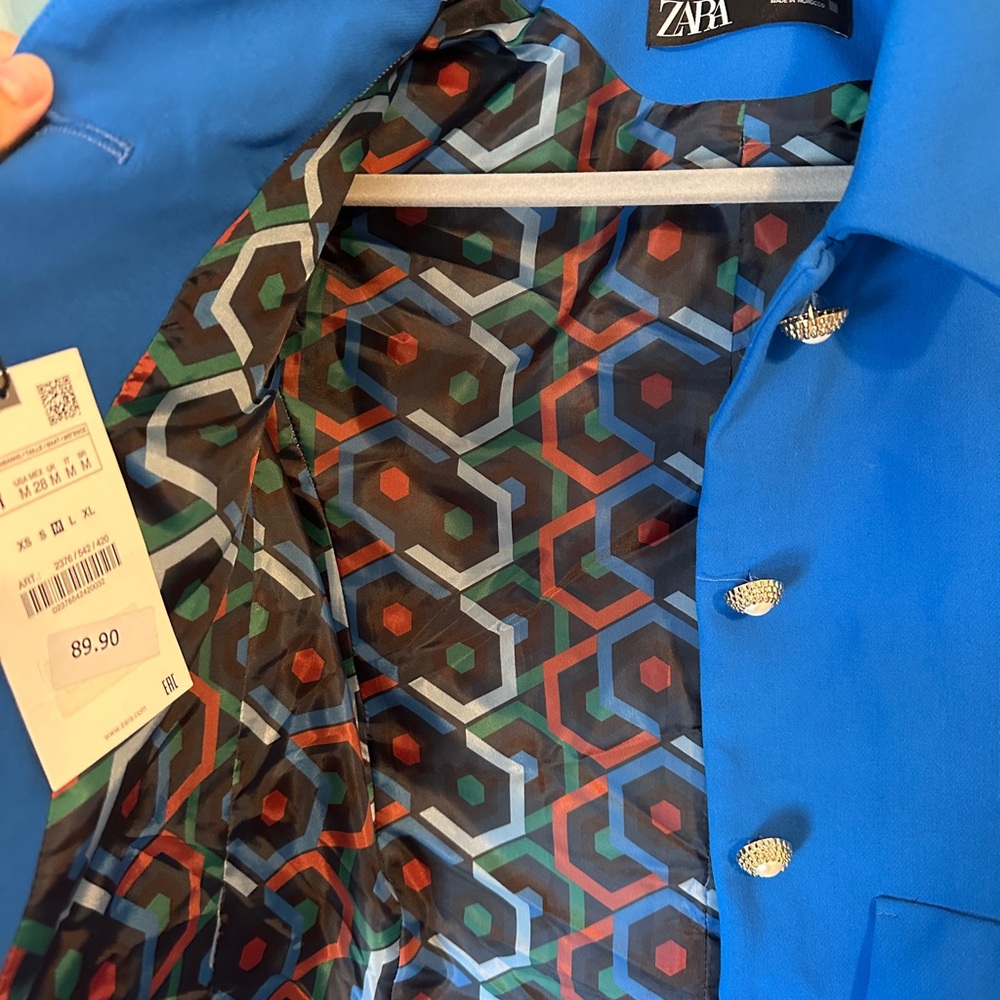 NWT Zara Cropped Royal Blue Pearl Button Down Blazer - Picture 4 of 13